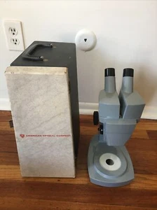 AO Forty 40 American Optical Spencer 10-20x Stereozoom Microscope and Case Nice! - Picture 1 of 15