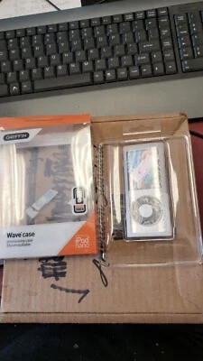 NEW GRIFFIN Wave Case ~ for  Apple iPod Nano 4th gen Shell Shield Poly-Carbonate - Image 1 of 4