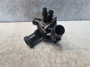 RANGE ROVER SPORT L494 2018-2023 3.0 CARCASA TERMOSTATO DIÉSEL K6D3-8575-AA - Imagen 1 de 6