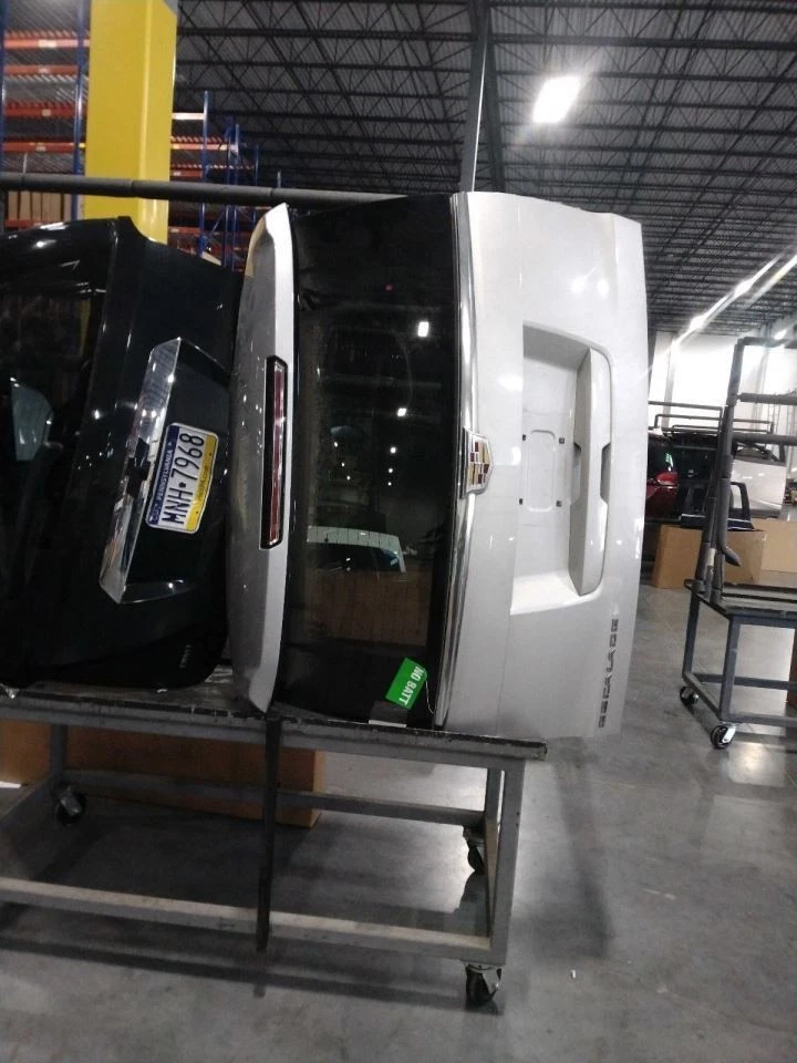 Trunk/Hatch/Tailgate Privacy Tint Glass Opt Ako Fits 15 ESCALADE 441464 - Imagem 1 de 1