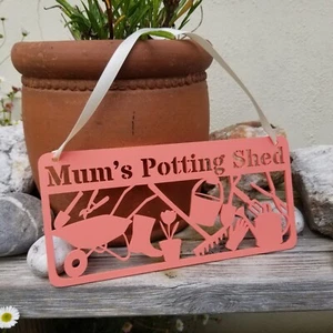 Garden Shed Name Plaque, Personalised Gift for Gardeners, add any name and text - Picture 1 of 7