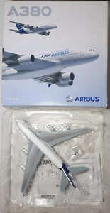 1:400 Dragon Wings A380 Airbus Industrie new demo livery - Picture 1 of 2