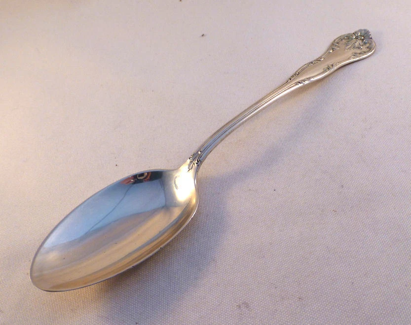 *CHATELAINE- CUCHARA PARA SERVIR MESA LUNT ESTERLINA Foto 1 de 1