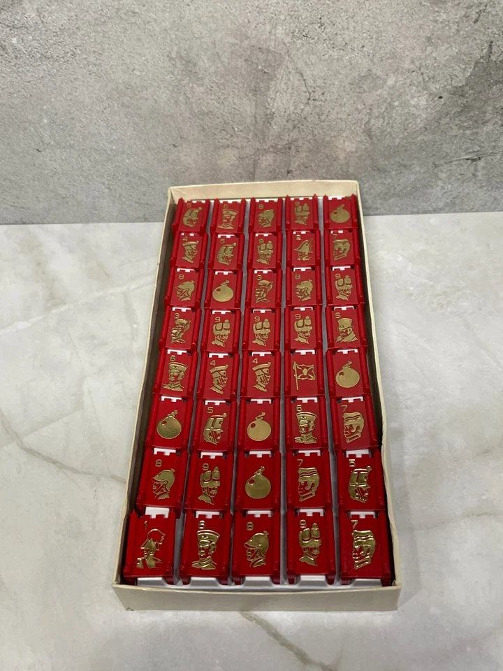 1961 Stratego strategy game - Replacement parts lot of (40) red pieces - Image 1 of 1