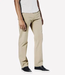 Dockers Uomo Straight Fit Ultimate Chino con Smart 360 Flex Beige Taglia 34x32 - Foto 1 di 14
