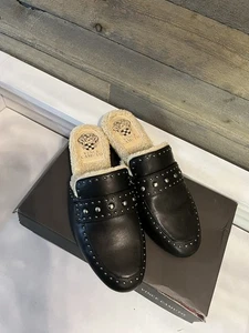 Nuevo Vince Camuto Alvintal Imitación Piel Tachonada Mules Sin Cordones Planos 8.5 Cuero Negro - Imagen 1 de 13