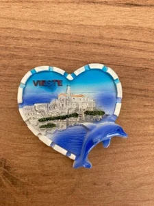 MAGNETE AUS ALLER WELT ITALIEN APULIEN VIESTE GARGANO HERZFORM MAGNETE SAMMLUNG - Bild 1 von 1