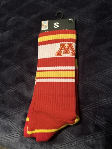 New Strideline NCAA University of Minnesota Premium Crew Socks M/L Cover