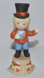 Vintage Enesco Country Cousins Scooter the Circus Ringmaster 1986 - Picture 1 of 5