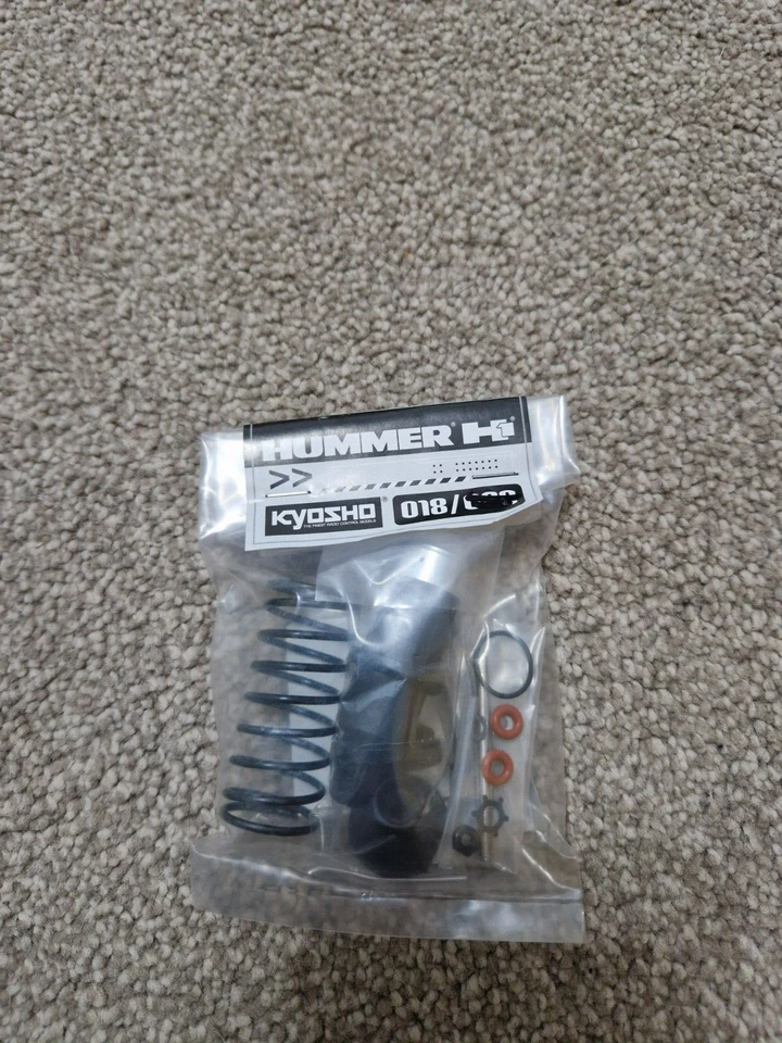 DEAGOSTINI BUILD YOUR OWN HUMMER H1 RC CAR #18 LEFT FRONT SHOCK ABSORBER PARTS - Image 1 of 1