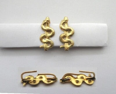 DDR Auflagen für Schulterstücke Arzt Polizei NVA Grenztruppen Stasi General med. - Bild 1 von 2