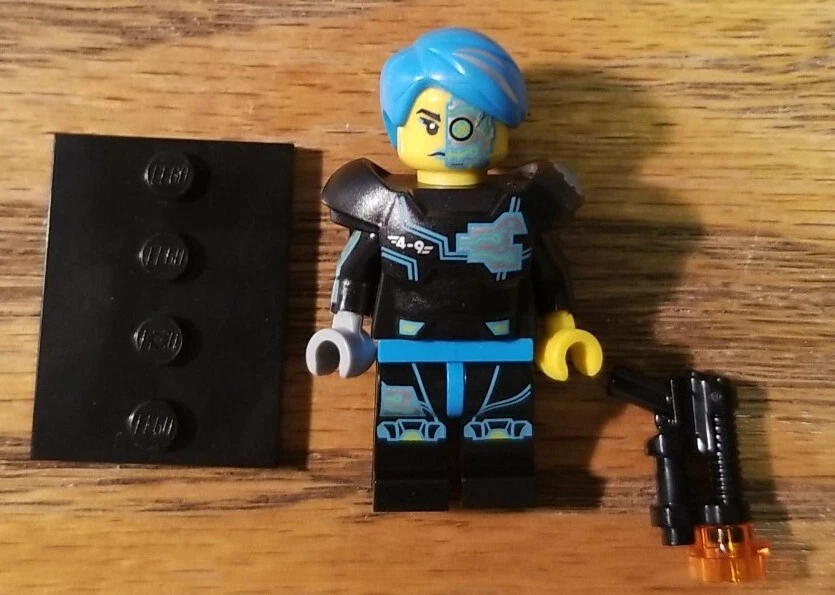 Lego Serie 16 Cyborg  Foto 1 de 1