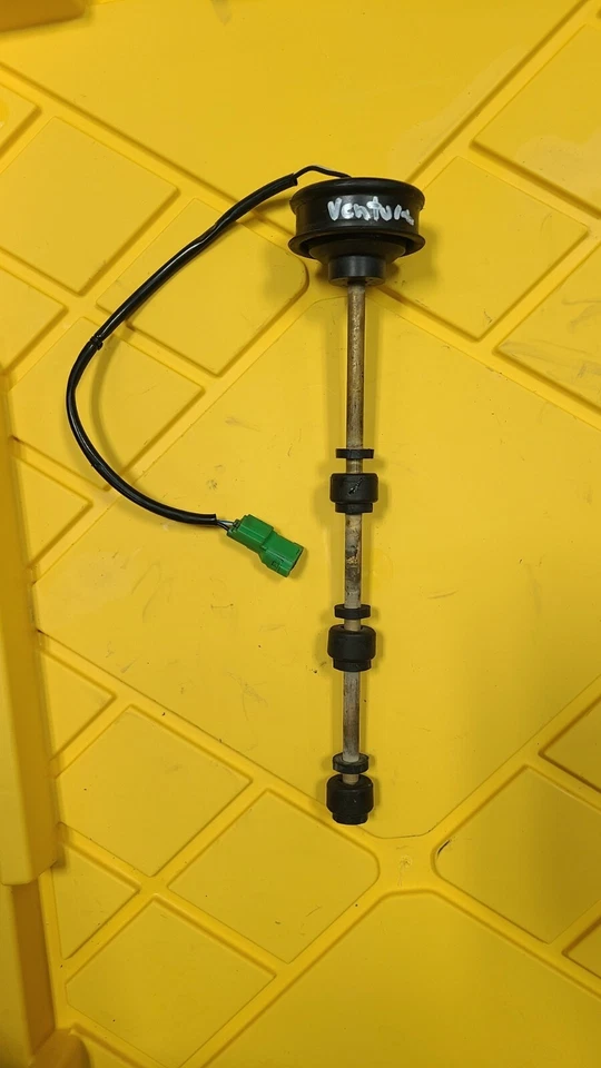 Yamaha Wave Venture 700 760 1100 1995 1996 1997 unidad de envío de nivel de tanque de gasolina Foto 1 de 1