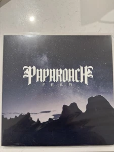PAPA ROACH -F.E.A.R. VINYL LP 1ST 2015 PRESS WHITE COLOR RARE - Picture 1 of 4