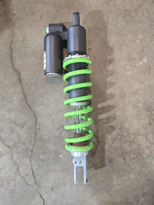 Kawasaki KX 450f 2016 amortiguador trasero Foto 1 de 4