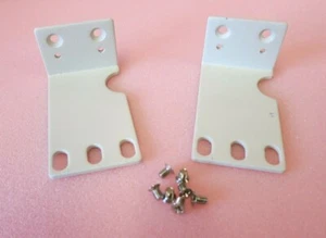 Pair Of Left And Right 1U Rack Mounting Ears White With Screws - Picture 1 of 3