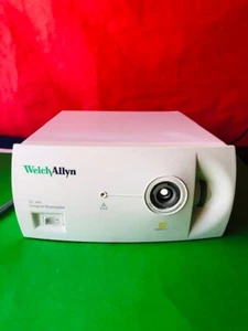 Iluminador quirúrgico CL 300 de Welch Allyn CL300 Fuente de luz (T1243-44) - Imagen 1 de 8