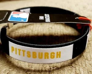 Pittsburgh Pirates Fan Band Bracelet MLB Licensed Baseball Jewelry - Picture 1 of 1