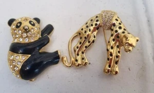 Vintage Goldtone Black Enamel Clear Rhinestones PANDA Shape Brooch Leopard Lot 2 - Picture 1 of 7