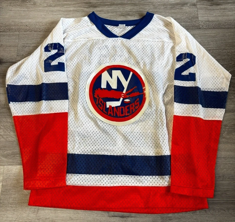 Camiseta deportiva de hockey Mike Bossy vintage de los NY Islanders de la década de 1980 #22 talla mediana Foto 1 de 4