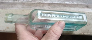 1870s DR.S.A.RICHMOND SAINT JOSEPH,MO CRUDE APPLIED LIP PANELED MEDICINE BOTTLE - Picture 1 of 12