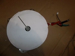 Kitchenaid Cooktop SMALL HOTPLATE BURNER WPW10396545 FROM MODEL KICU569XBL. - Picture 1 of 2