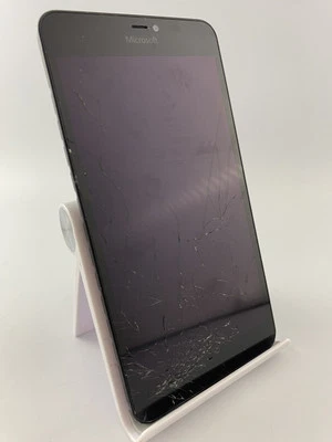 Nokia Lumia 640 XL Black Unlocked 8GB 5.7" Windows Smartphone Cracked Incomplete - Изображение 1 из 4