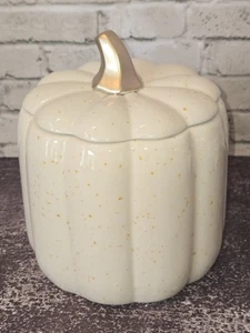 2025 Target Bullseye vaso/lattina zucca ceramica bianca con coperchio autunno Halloween NUOVO - Foto 1 di 4