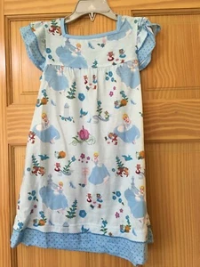 NWT Disney Store Cinderella Nightshirt Nightgown Girls 5/6,7/8 - Picture 1 of 1