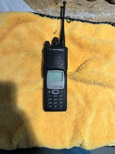 XTS 5000 UHF 1 380-470 MHz - Zdjęcie 1 z 5