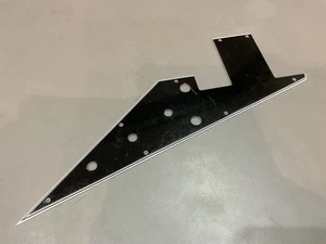 Gibson Genuine Custom Shop Flyingv Pickguard White 5P Flying V Explorer - Picture 1 of 6