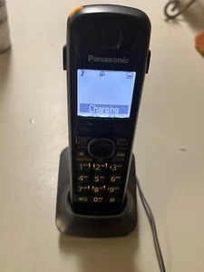 Panasonic KX-TGA660 phone and PNLC1017 handset charger - Zdjęcie 1 z 6