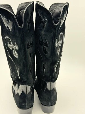 Botas de Vaquero Stuart Weitzman Suade Piel Exótica Aplique Diseño 15” Alto - 9B Foto 1 de 4