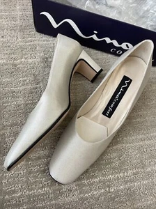 Vintage Shoes Nina Pumps Silver Glimmer Nalini 7.5 Narrow Slip On - Picture 1 of 15