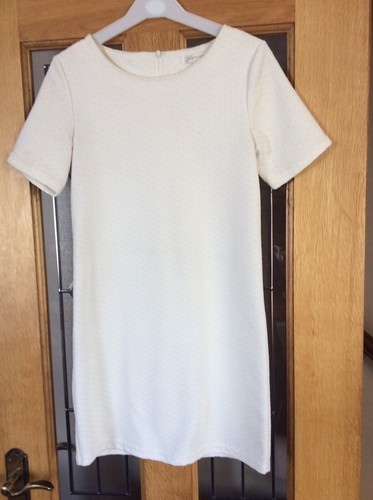 OFF WHITE Glamorous Textured Off White Dress Size Xs 6 8