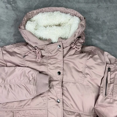 Jaqueta Bomber URBAN OUTFITTERS Feminina Pequena Cetim Pele Sintética Com Capuz Zíper Casaco Rosa - Imagem 1 de 4