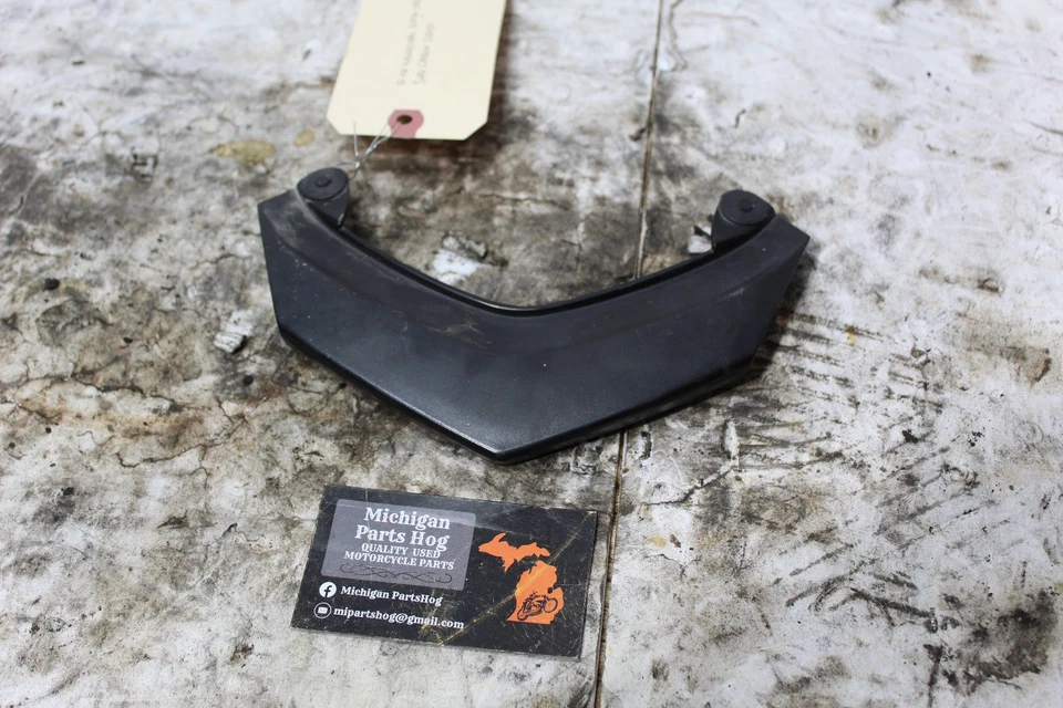 Cubierta de cadena lateral 12-16 Kawasaki Ninja 650 ABS OEM Foto 1 de 4