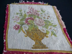 Tapisserie nature morte bouquet de fleurs aux petits points fin XIX - Imagen 1 de 6