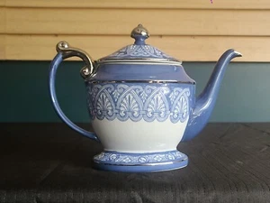 Vintage Bombay Company blau & weiß Fliese 8 Zoll hohe Teekanne & Deckel Platin Zierleiste EUC - Bild 1 von 21