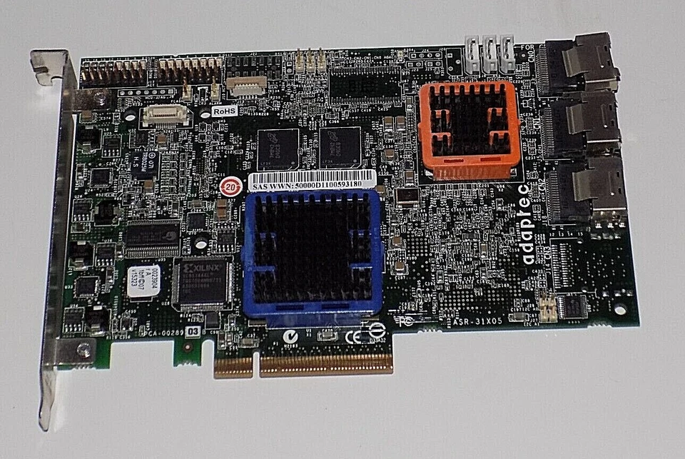 Adaptador ASR-31205/256MB SATA+SAS+SSD RAID-Controlador TARJETA TCA-00289-03-B Foto 1 de 4