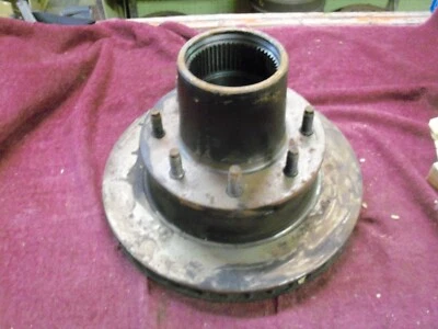 Ford F-250 1980 camioneta 4 X 4 rotor de freno delantero y buje, NOS E0TZ-1102-H Foto 1 de 4