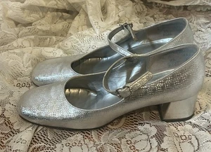 Vtg 50s Mary Jane Heels Pumps Kitten Shimmer Silver Gaymode Sanitized Size 8B - Picture 1 of 10
