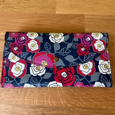 Fossil Floral Print Leather Passport Wallet/Organizer Foto 1 de 4