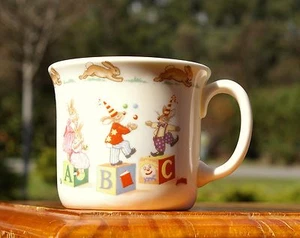 Royal Doulton Bunnykins Bunny Rabbit Coffee Mug English Fine Bone China - Picture 1 of 8