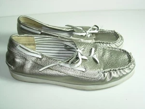 WOMENS CHAMPAGNE SILVER BRONZE BOAT SHOES BALLET FLATS LOAFERS SHOES SIZE 6 M - Picture 1 of 4