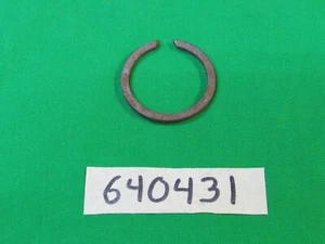 Synchronizer Hub Snap Ring T90 Transmission NOS Fits Willys jeep 640431 - Picture 1 of 1