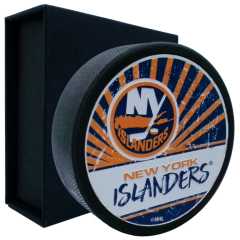 New York Islanders 3-D Engraved Reverse Retro Classic Puck Collector's Box Set Cover