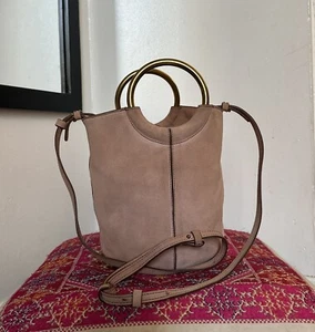 $125 J Crew NWT Pink Suede Leather Crossbody Bucket Bag Gold Hoop Handle Retro - Picture 1 of 14
