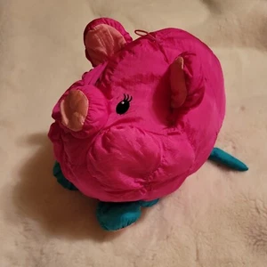 VINTAGE COMMONWEALTH NYLON PINK PIG PLUSH PUFFLAUMP HOT PUFFS 1991 - Picture 1 of 8