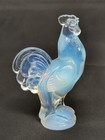 Coq en verre opalescent SABINO France , Art déco . Mascotte automobile